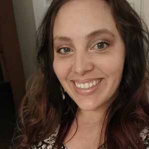 Meet your Posher, Naomi